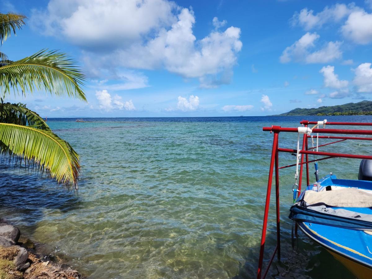Villa De La Baie Raiatea Uturoa Esterno foto