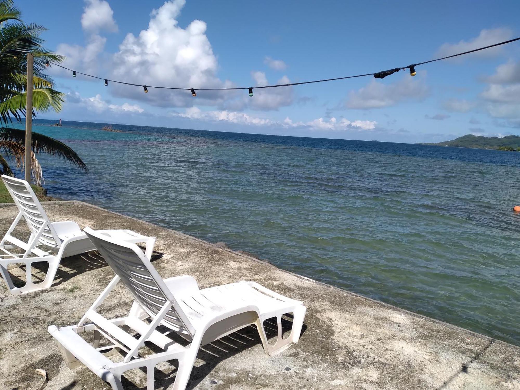 Villa De La Baie Raiatea Uturoa Esterno foto