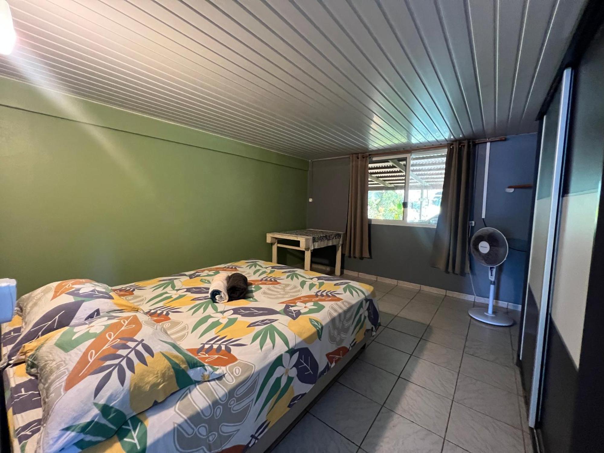 Villa De La Baie Raiatea Uturoa Esterno foto