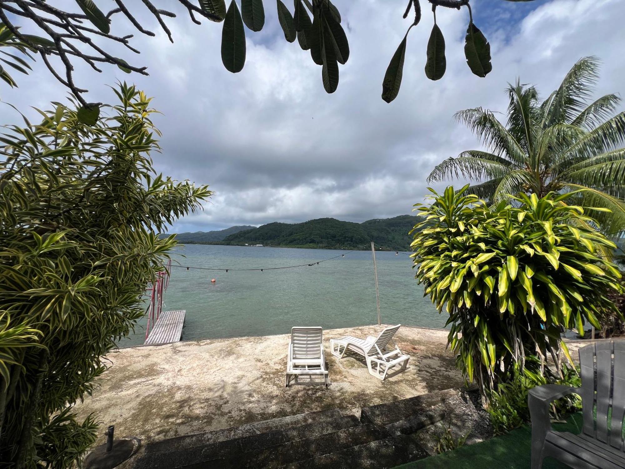 Villa De La Baie Raiatea Uturoa Esterno foto